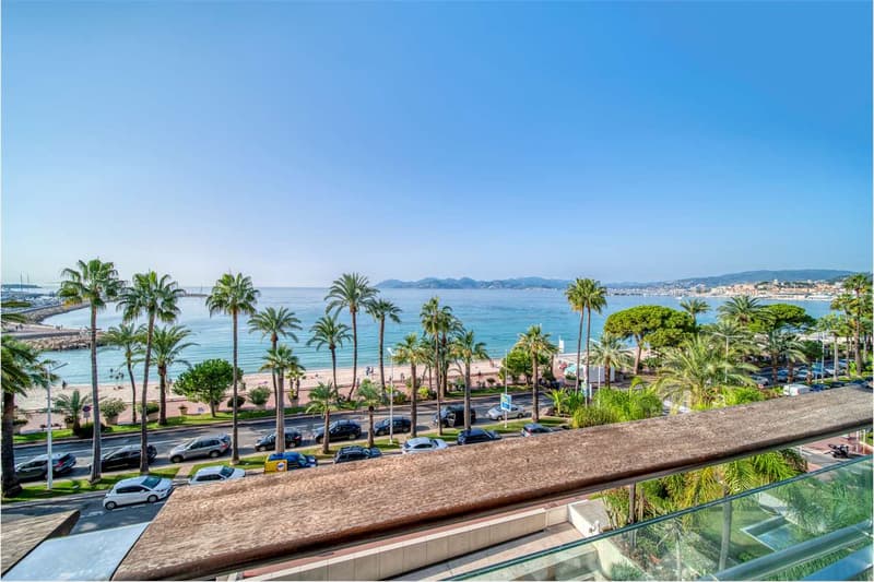 Apartment with panoramic sea view (5)