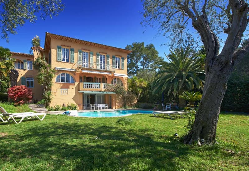 Somptueuse villa art déco dans un domaine sécurisé (3)