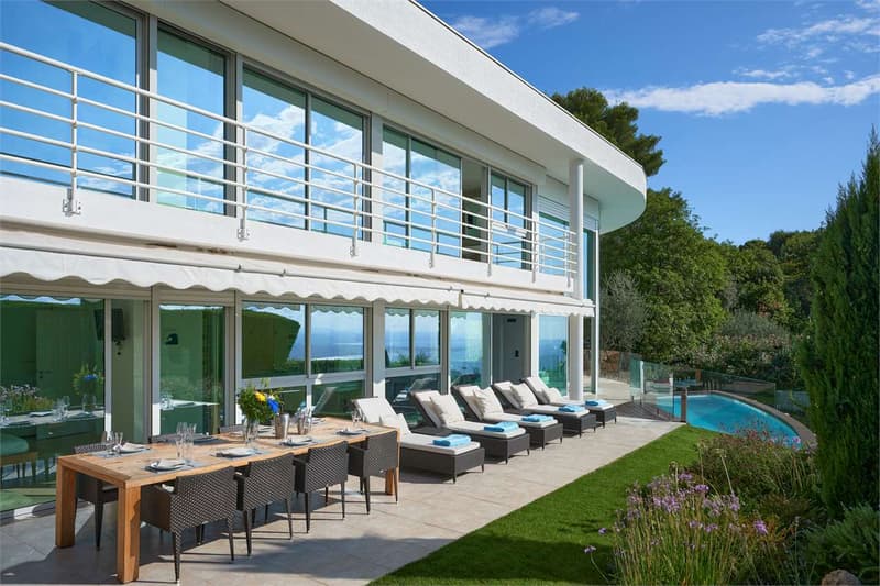 Villa dans une propriété privée avec vue sur mer (5)
