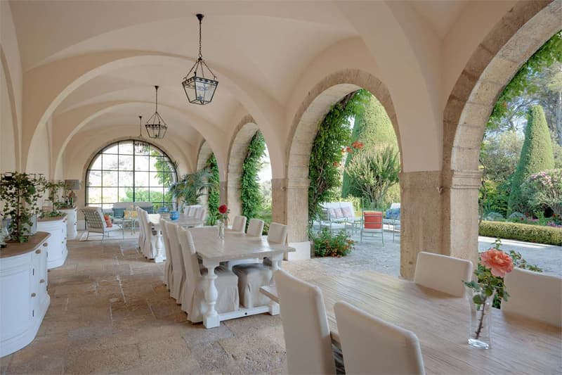 UNA PROPRIETÀ D'ECCEZIONE TRA MOUGINS E VALBONNE (11)
