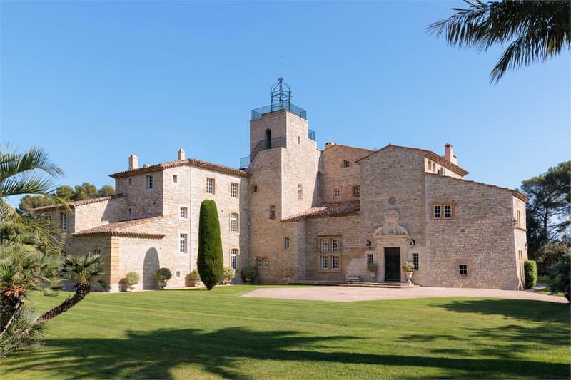 UNA PROPRIETÀ D'ECCEZIONE TRA MOUGINS E VALBONNE (13)