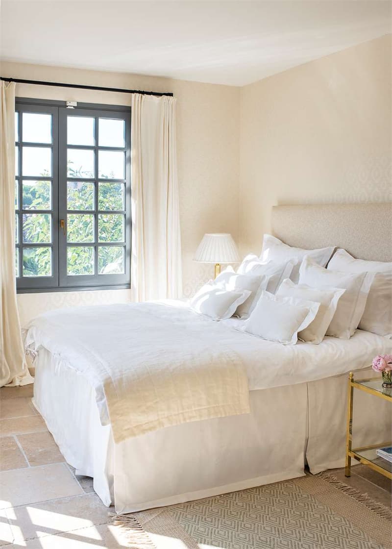 Villa de Cap d'Antibes dans un contexte exceptionnel (11)