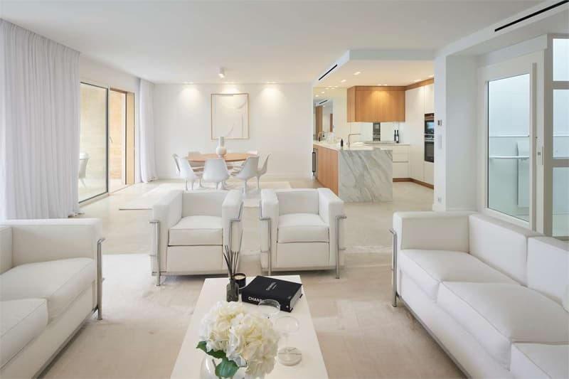 Penthouse with rooftop terrace and sea view (6)