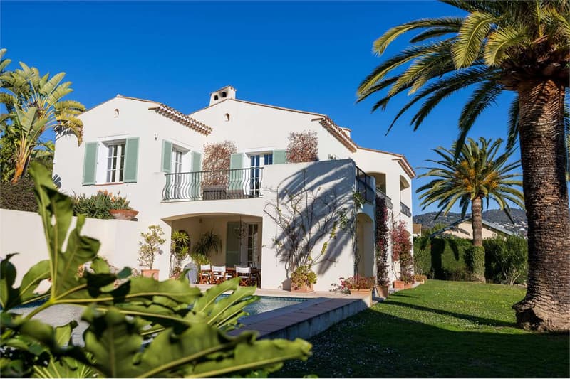 Villa donnant sur la baie de Villefranche (7)