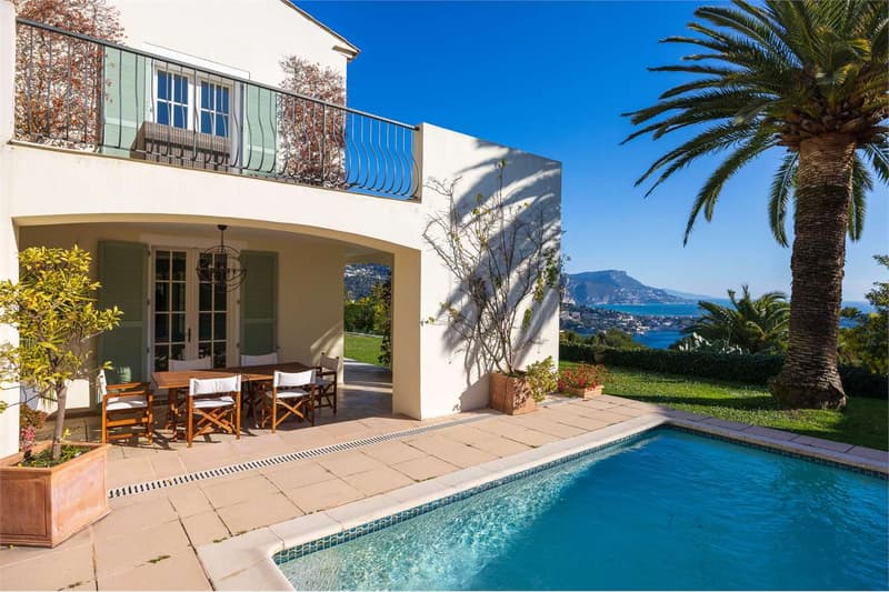 Villa donnant sur la baie de Villefranche (6)
