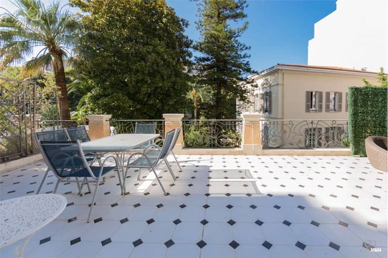 Nice Apartment - Carré d'or with Terrace (2)