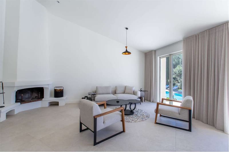 Villa lussuosamente ristrutturata con piscina (9)