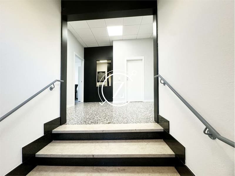 Comodo ufficio in vendita nel centro di Chiasso (2)
