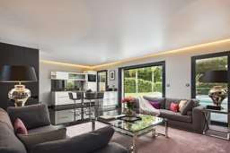 ECCEZIONALE TENUTA SUPER CANNES (10)