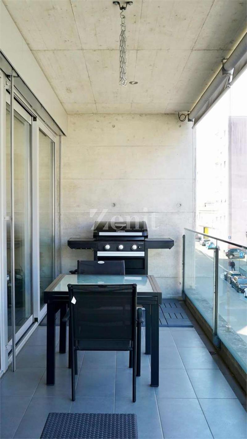 Modeste appartement mansardé de 2,5 pièces avec grande terrasse (5)