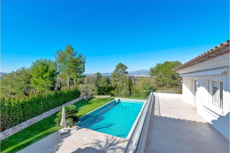 Villa de prestige au cœur du Royal Mougins Golf Club (2)