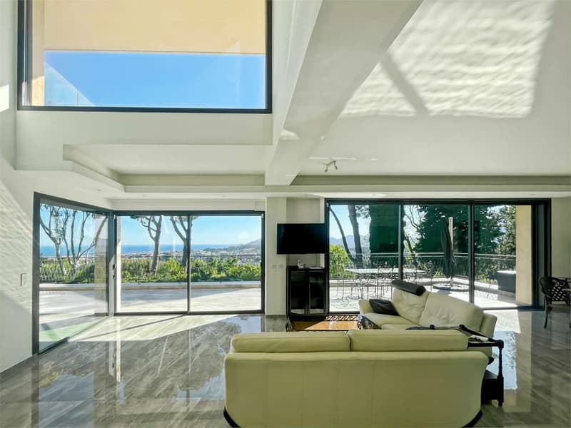 Villa contemporanea vista mare (4)