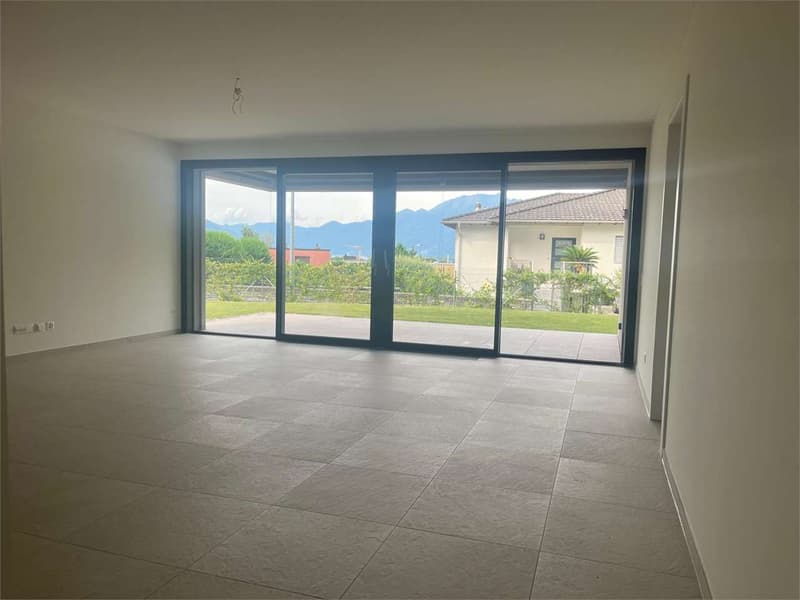 Gordola- stupendo 4.5 con giardino (6)