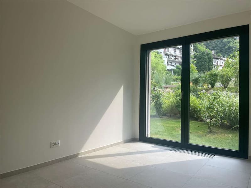 Gordola- stupendo 4.5 con giardino (8)