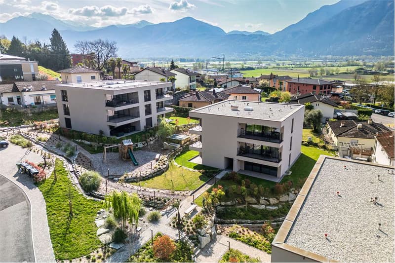 Gordola- bellissimo  appartamento 4.5 con grande giardino (13)