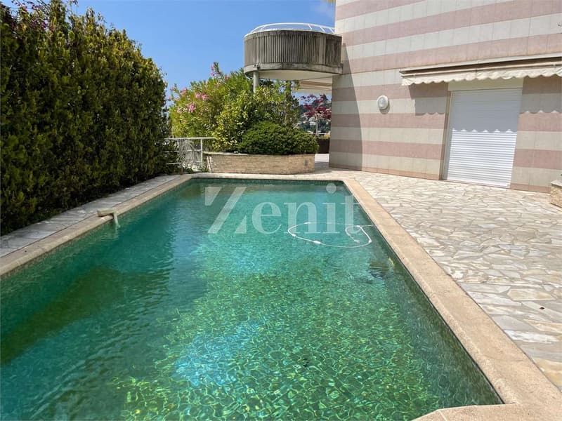 Penthouse duplex with panoramic terrace, pool and private garden - Me (3)