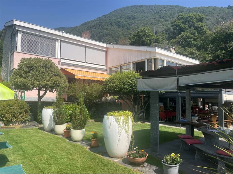 Brione sopra Minusio cas indipendente con piscina e vista panoramica (7)