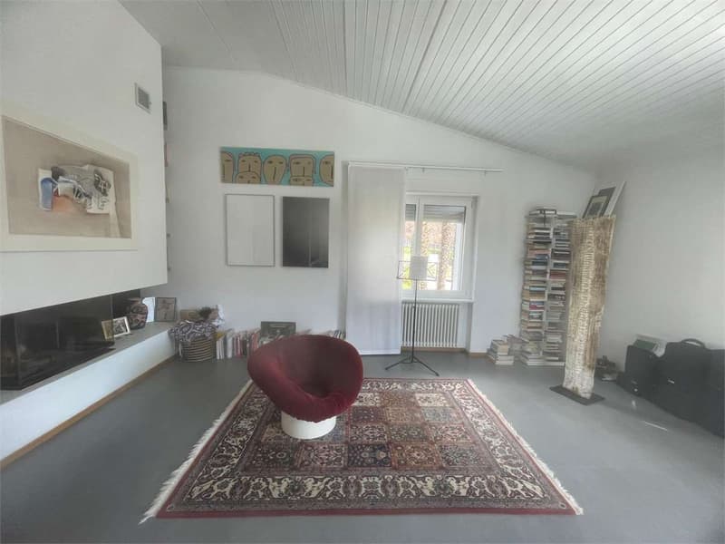 Villa von hohem Standard, eingebettet in die Natur in Croglio (6)