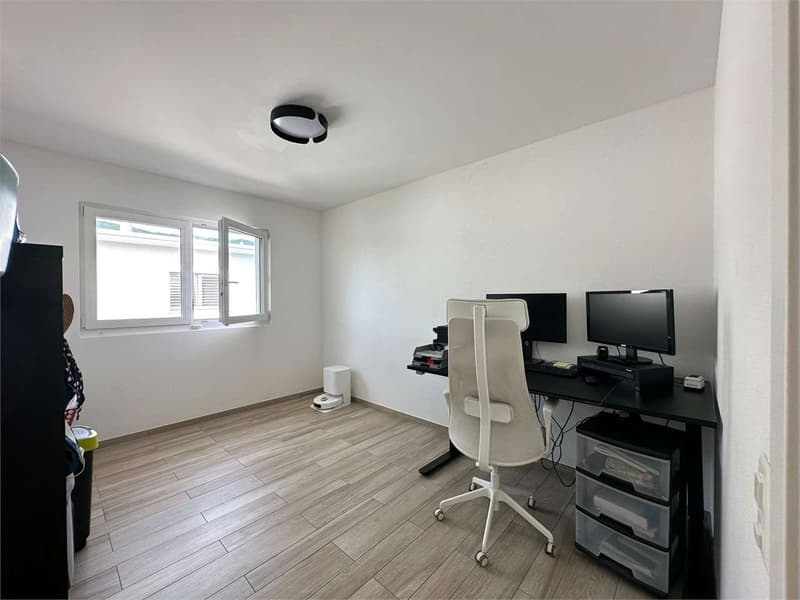 Appartement élégant 4.5 pièces avec jardin à Cadempino (9)