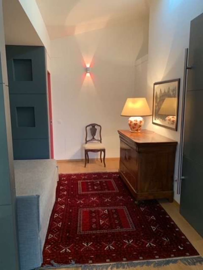Montagnola - Exklusives Dachgeschoss-Duplex mit Seeblick, 50 m von der TASIS (9)