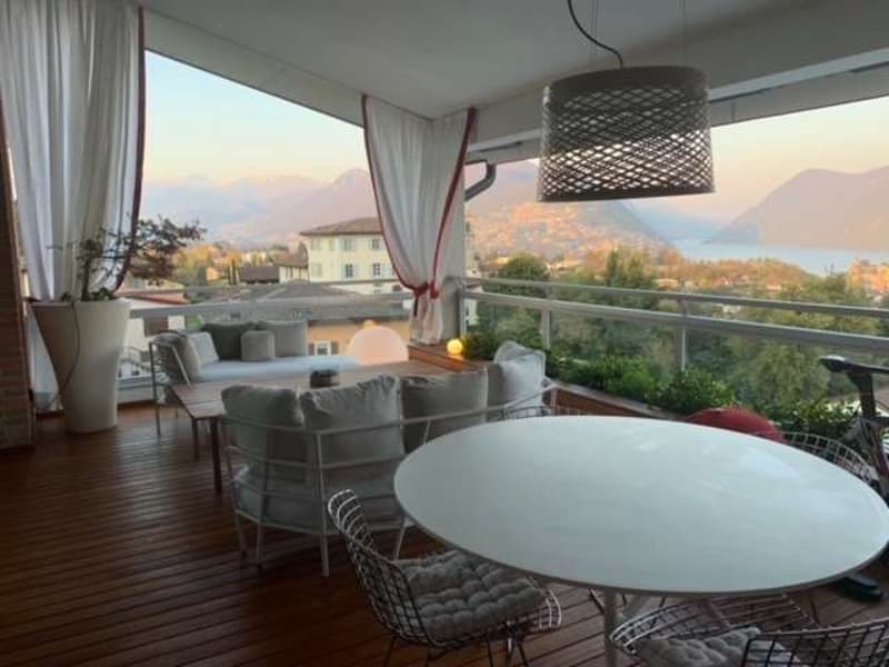 Montagnola - Exklusives Dachgeschoss-Duplex mit Seeblick, 50 m von der TASIS (7)