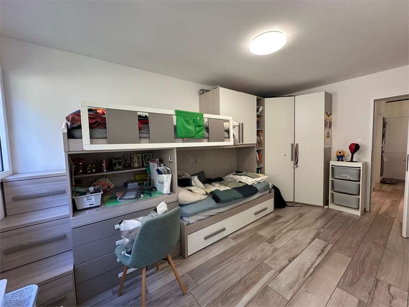 Appartement raffiné de 3,5 pièces avec jardin privé à Sorengo (7)