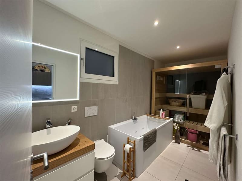 Appartement raffiné de 3,5 pièces avec jardin privé à Sorengo (10)