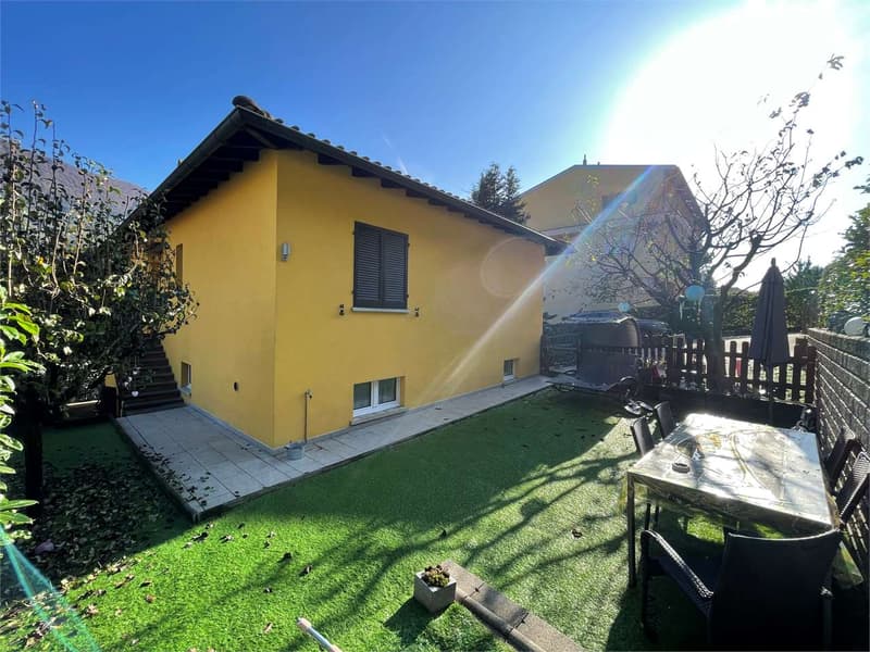 Villa mitoyenne rénovée - Idéale pour les familles ou l'investissement (2)