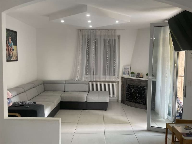 Villa mitoyenne rénovée - Idéale pour les familles ou l'investissement (4)