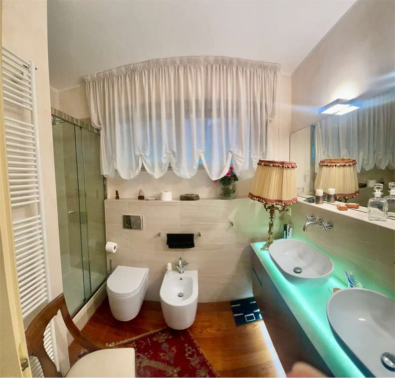 Appartement duplex prestigieux avec terrasse et vue lac magnifique (13)