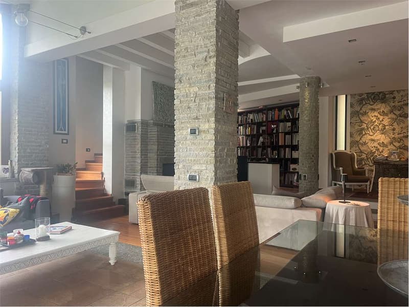 Casnate Con Bernate - Splendida villa di lusso con piscina (7)