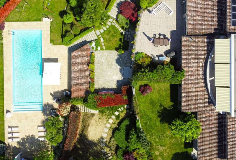 Casnate Con Bernate - Splendida villa di lusso con piscina (4)