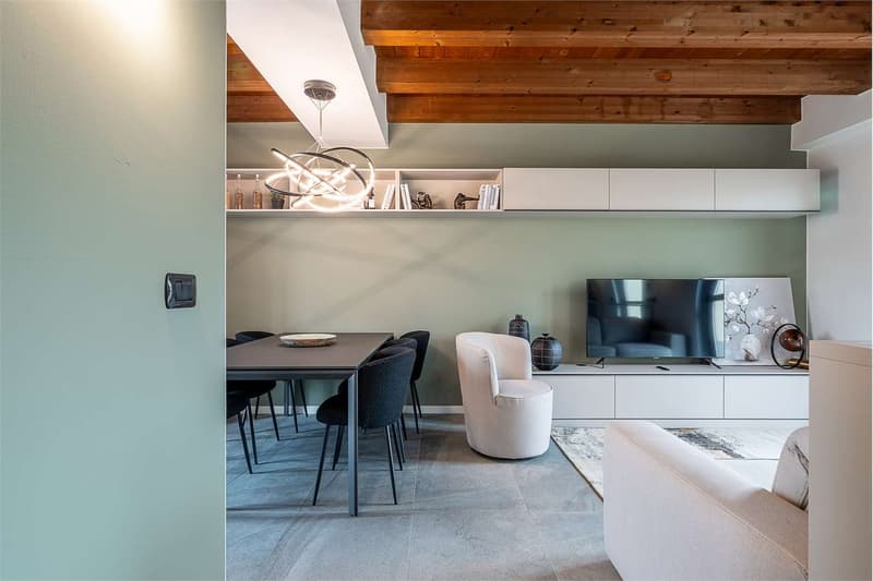 Townhouse with Private Garden - New Robilant Residence (5)