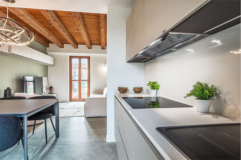 Elegant Semi-Detached Villa with Private Garden - New Robila Residence (4)