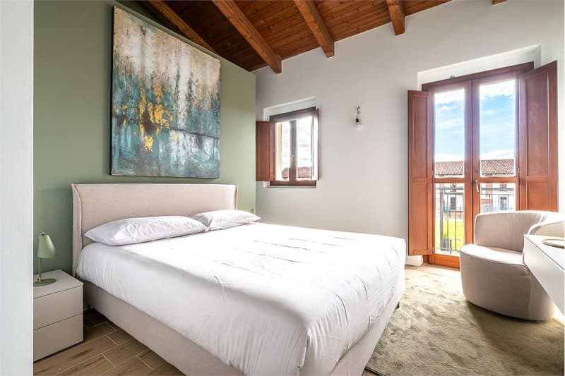 Elegant Semi-Detached Villa with Private Garden - New Robila Residence (8)