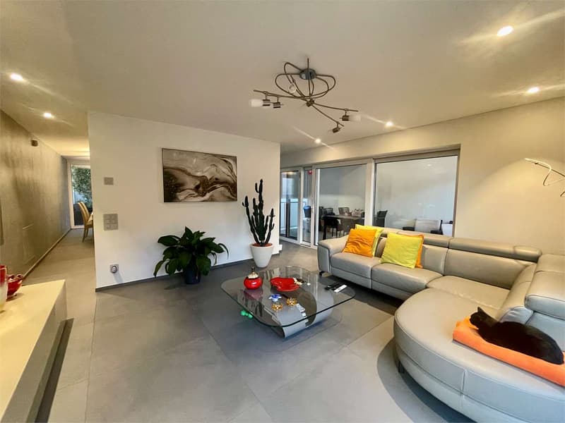 Villa unifamiliale moderne avec vue ouverte à Origlio (3)