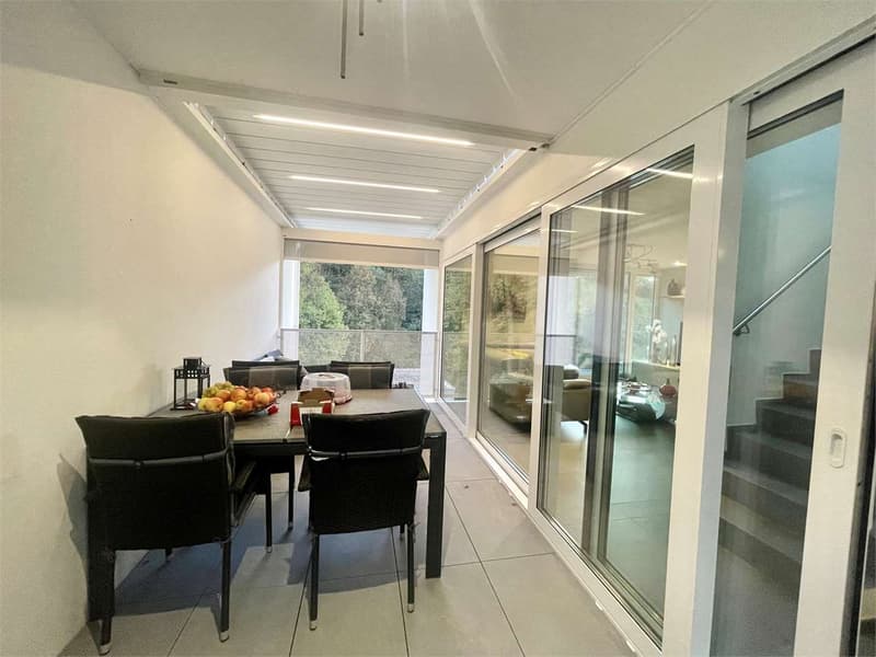 Villa unifamiliale moderne avec vue ouverte à Origlio (9)