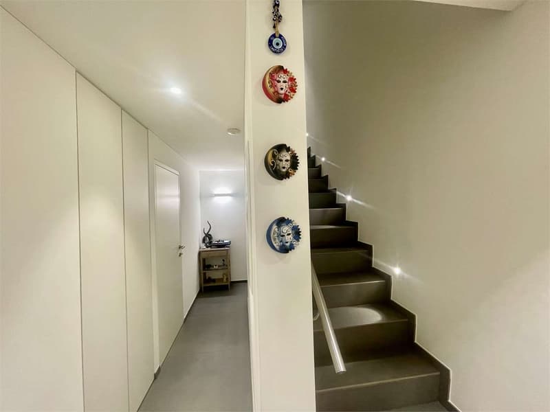 Villa unifamiliale moderne avec vue ouverte à Origlio (8)