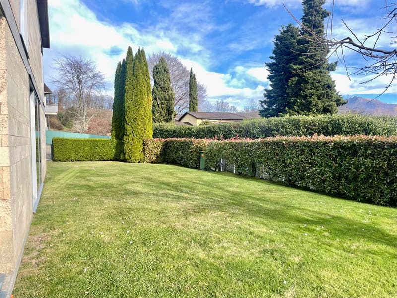 Villa splendide et élégante avec un design contemporain (13)