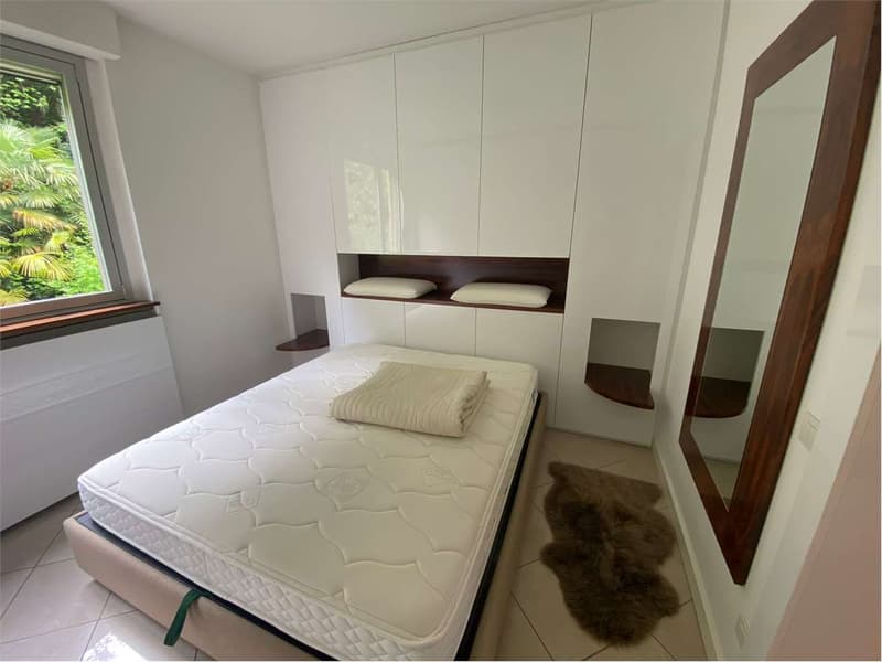Beautiful 2.5-room apartment for sale with lake view in Bisso (2)