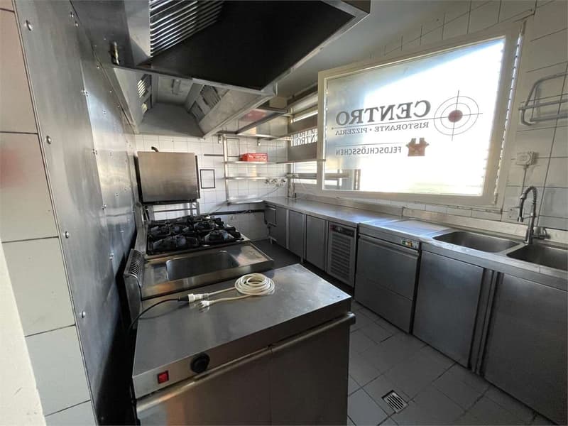 AFFITTASI RISTORANTE - CERCASI NUOVA GESTIONE (4)