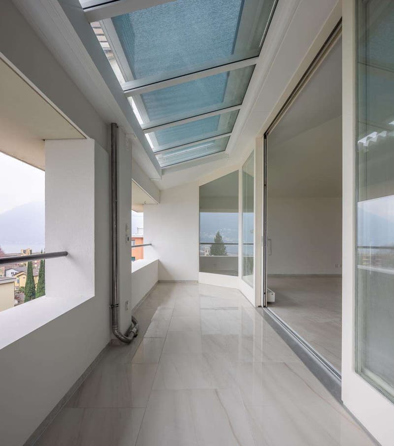 Duplex à louer à Melide avec vue sur le lac et grand balcon (5)