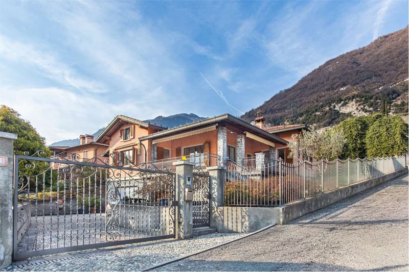 Wunderschöne Villa mit Blick auf den Comer See (3)