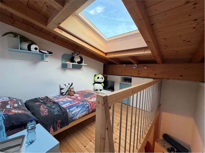 Villa en bande de 4,5 pièces à Pura avec vue sur le lac et immergée dans le vert (10)