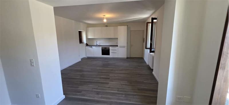 Einkommensvilla im Zentrum von Vacallo - Eine hervorragende Investition (5)