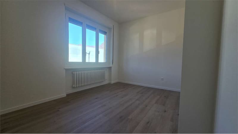 Dreizimmerwohnung im Zentrum von Chiasso, erste Etage (4)