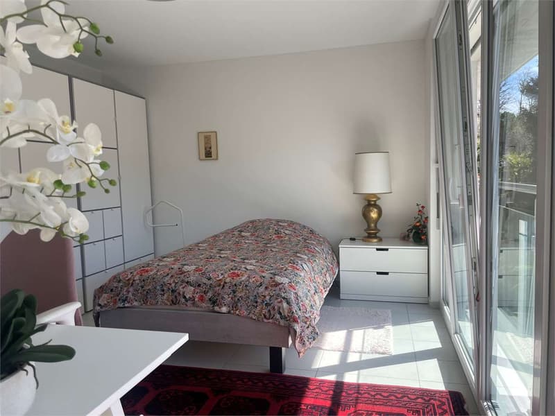 Résidence moderne de haute qualité avec grand terrasse et deux salles de bain (6)