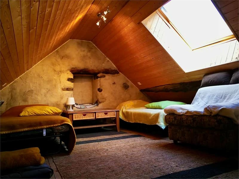 Tipica casa ticinese con grottino e mansarda nel cuore di Campo Blenio (3)