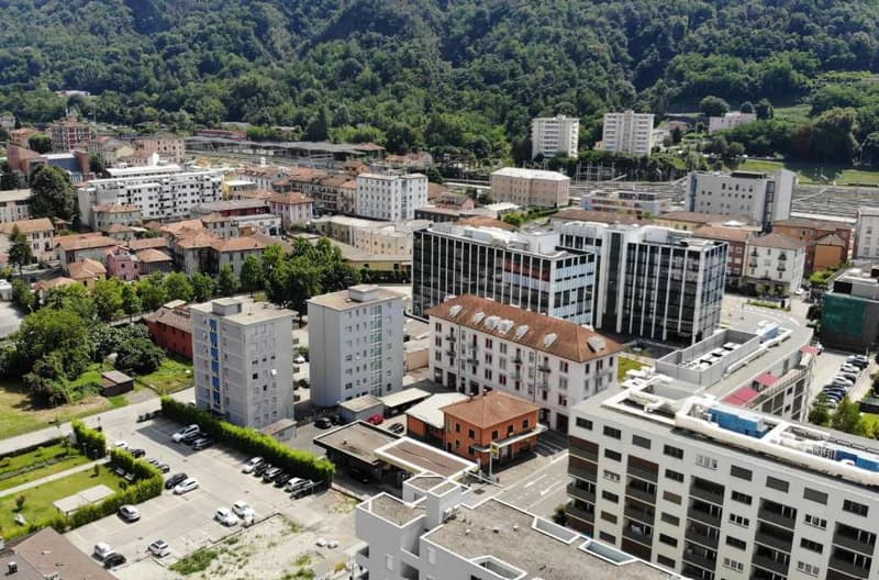Vente d'un immeuble à revenu dans la zone de Chiasso (6)