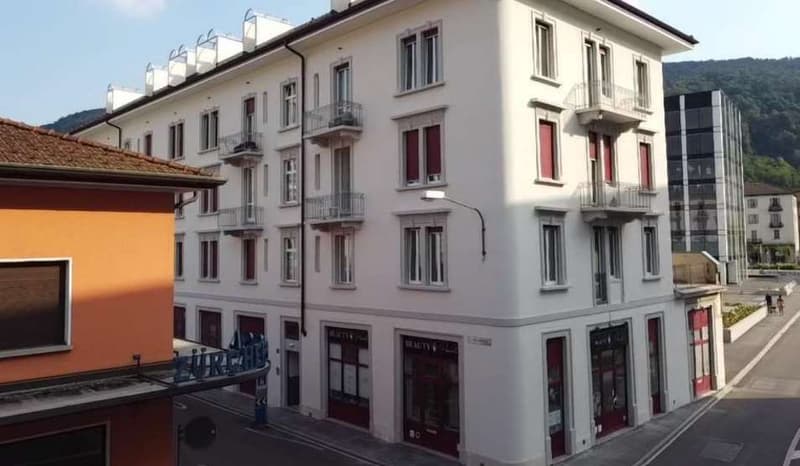 Vente d'un immeuble à revenu dans la zone de Chiasso (4)